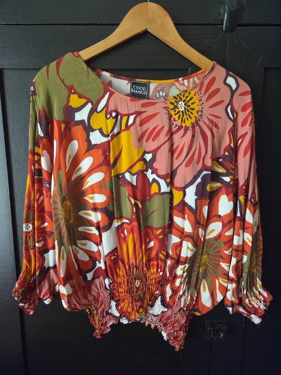 Coco Bianco Tops - Women's Coco Bianco Floral Smocked Blouse ~ Size Medium